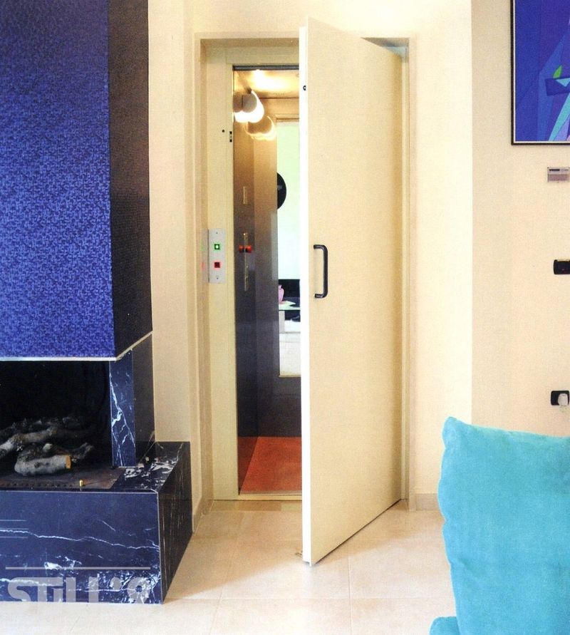 Ascenseur privé intérieur Domuslift dimensions proche de Draveil 91