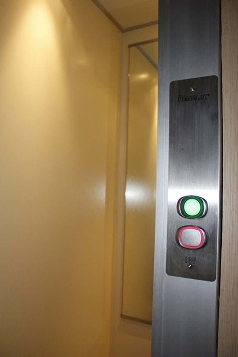 Ascenseur privatif SMALL de petites dimensions proche de Luray 28