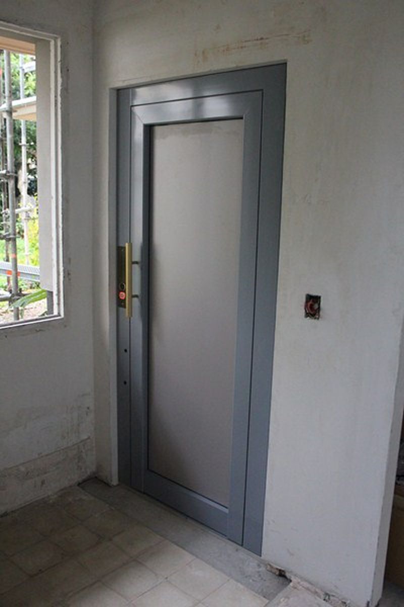 Mini ascenseur de maison à Saint Jean Cap Ferrat 06