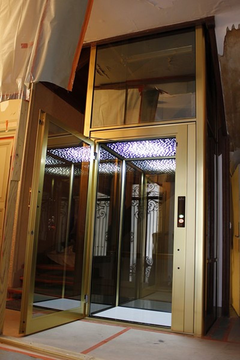 Ascenseur de maison sur 3 niveaux dans les environs de Paris 75