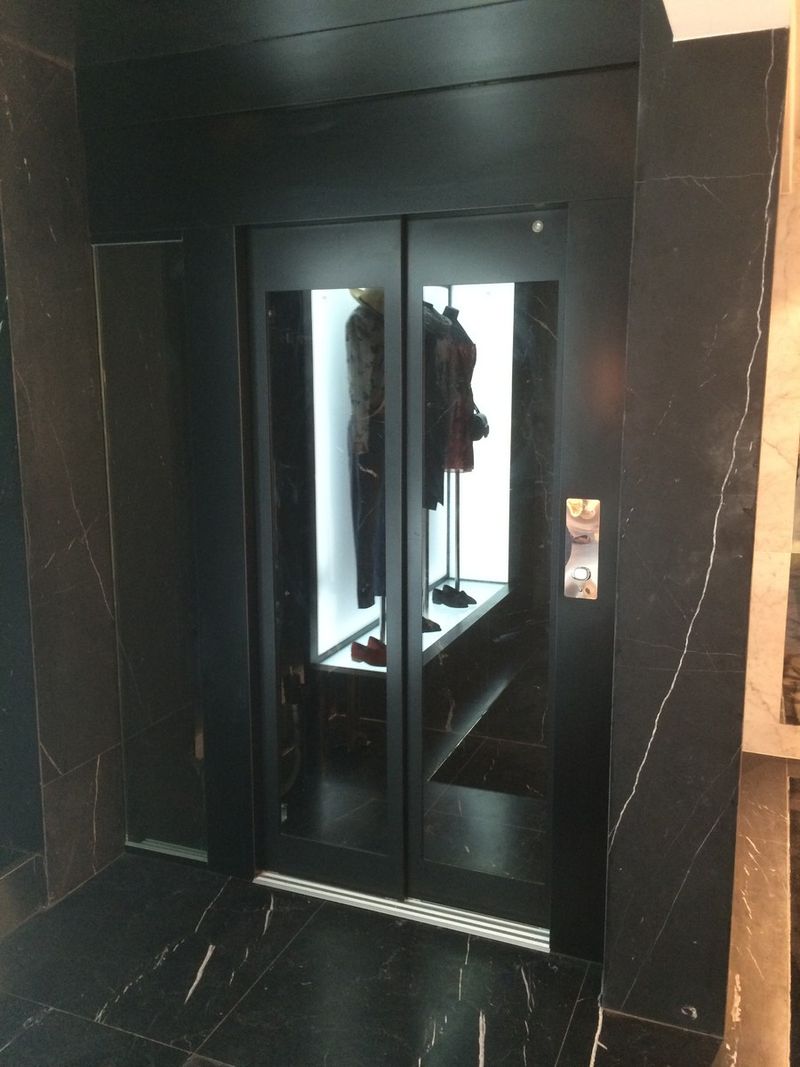 Adaptation d'un ascenseur élévateur pour handicapés près de Paris