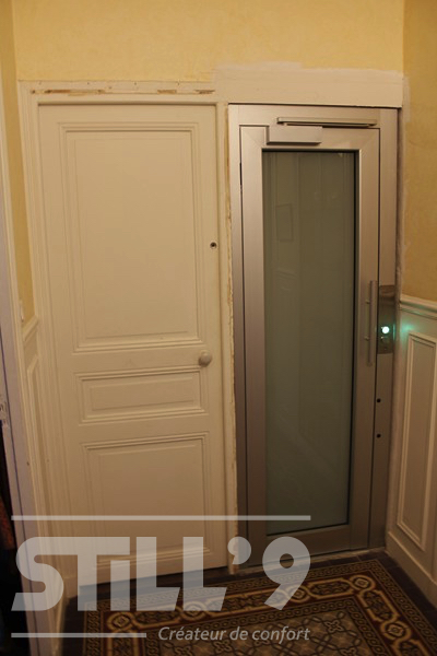 Ascenseur extra small Domuslift à Paris 75
