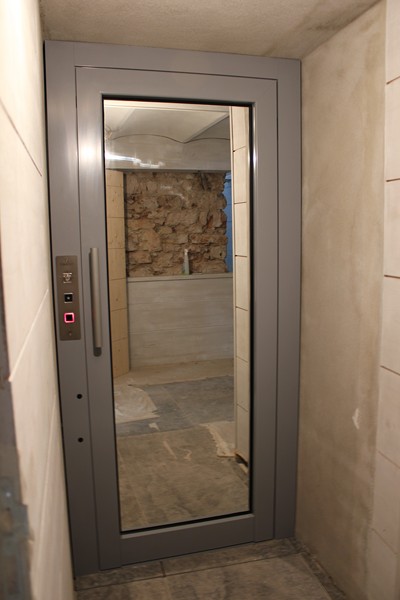 Monter un ascenseur élévateur privatif dans le 06