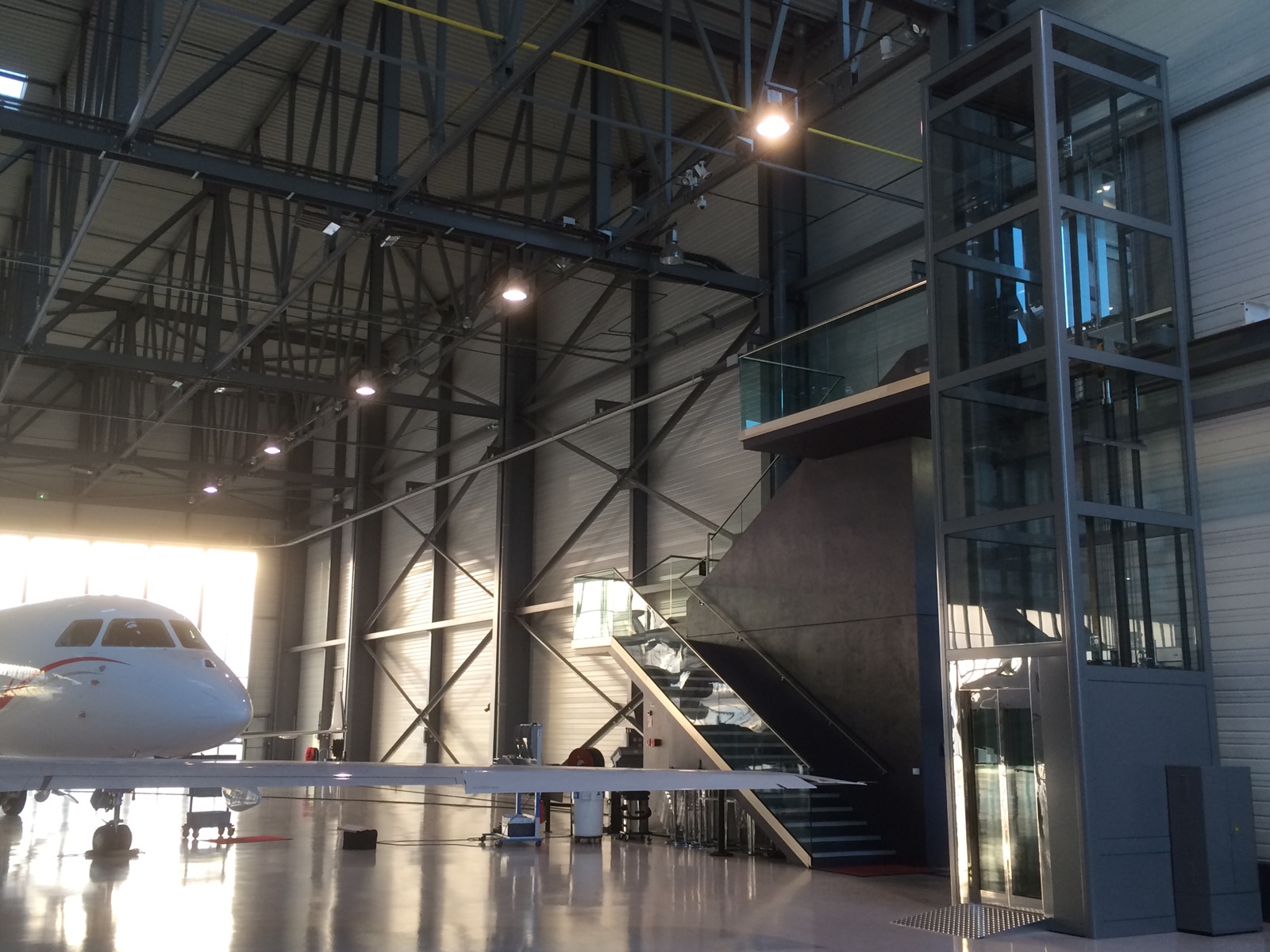 Aménagement d'une plate-forme élévatrice pour pmr au Bourget