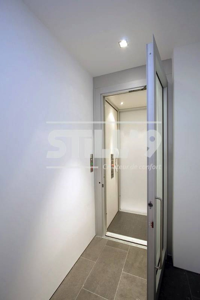 Types de portes palières pour ascenseur Domuslift modèle S - Small au Ulis 91