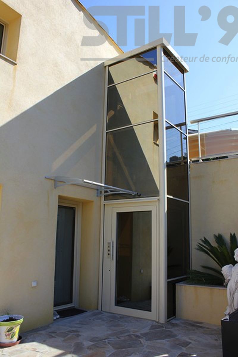Placer un ascenseur de maison auto-portant à côté d'Issy-les-Moulineaux 92