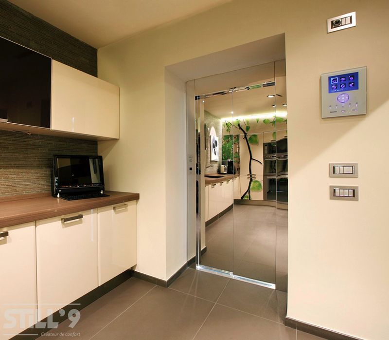 Vendre un monte charge privatif avec portes coulissantes à Longjumeau 91