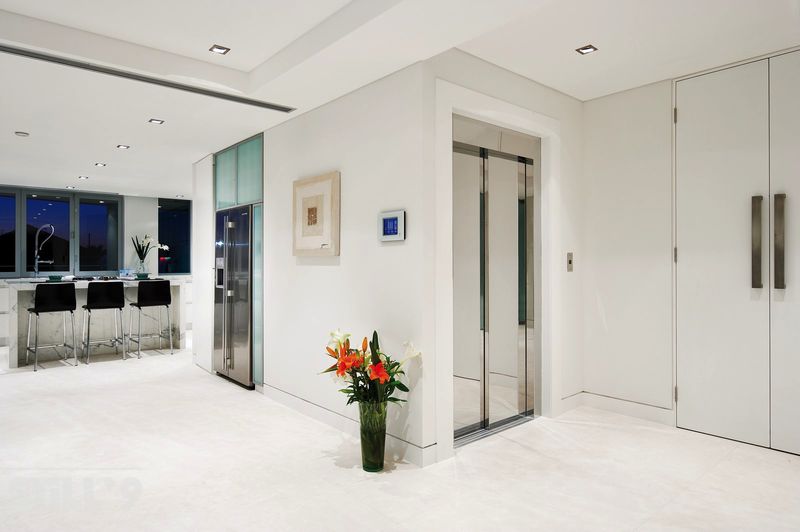 Où trouver un monte handicapé avec portes coulissantes près de Mennecy 91