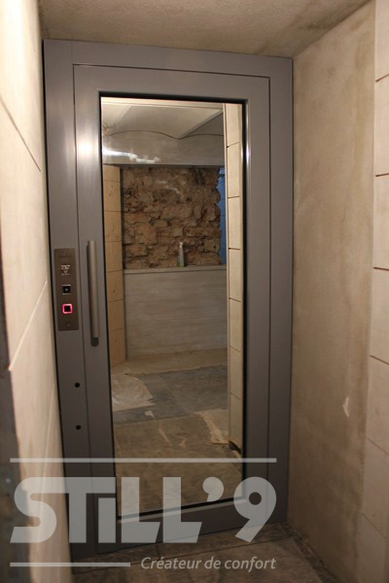 Installation d'ascenseur élévateur en gaine maçonnée à côté de Massy 91