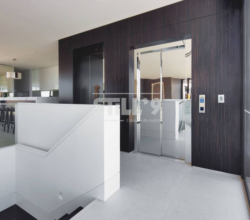 Savoir le prix de vente d'un ascenseur Domuslift modèle Standard autour de Versailles 78