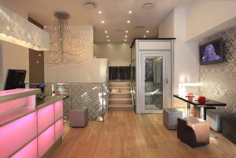 Dimensions ascenseur PMR dans Paris 75