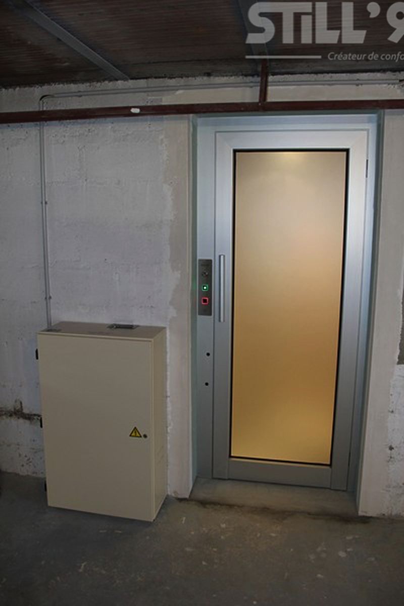 Connaitre les dimensions d'une centrale hydraulique pour un petit ascenseur