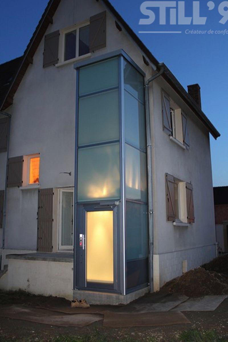 Installation d'un élévateur extérieur dans les environs de Corbeil-Essonnes 91