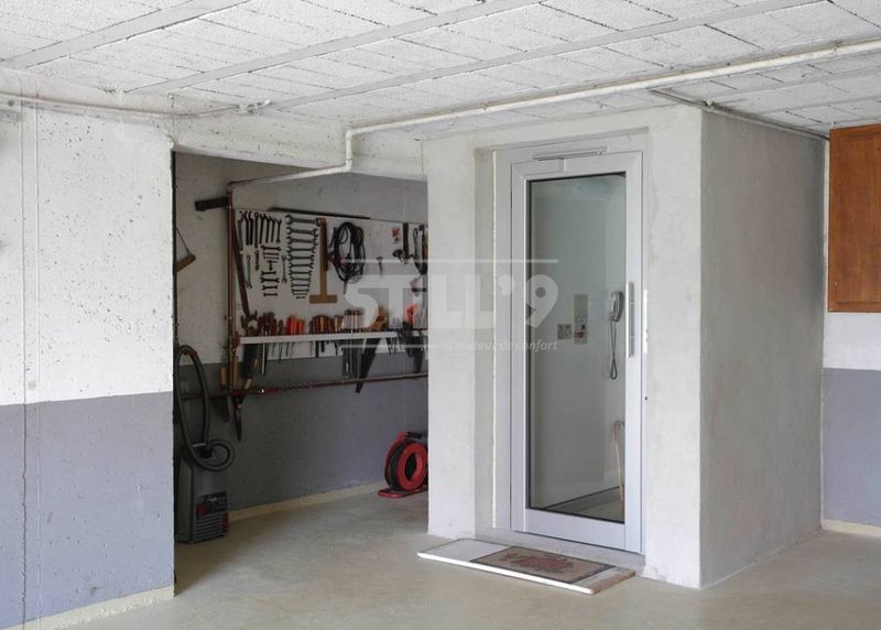 Réalisation d'un monte personne XL vers les Hauts de Seine 92