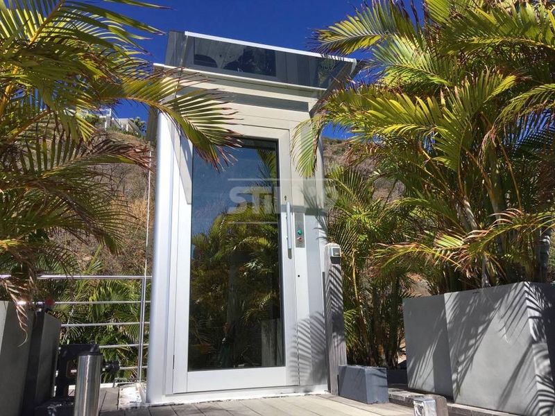 Réalisation d'un ascenseur élévateur extérieur dans les Antilles Françaises