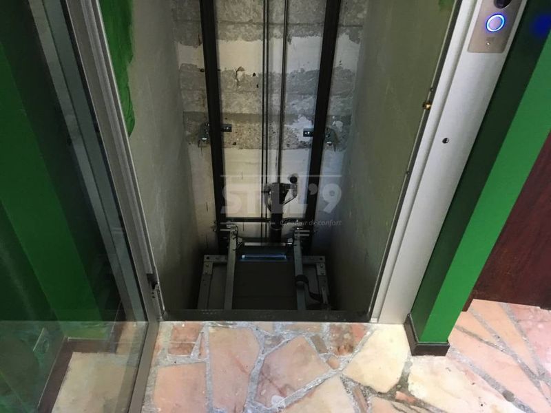 Trouver un élévateur pour maison à l'intérieur ver Senlis 60