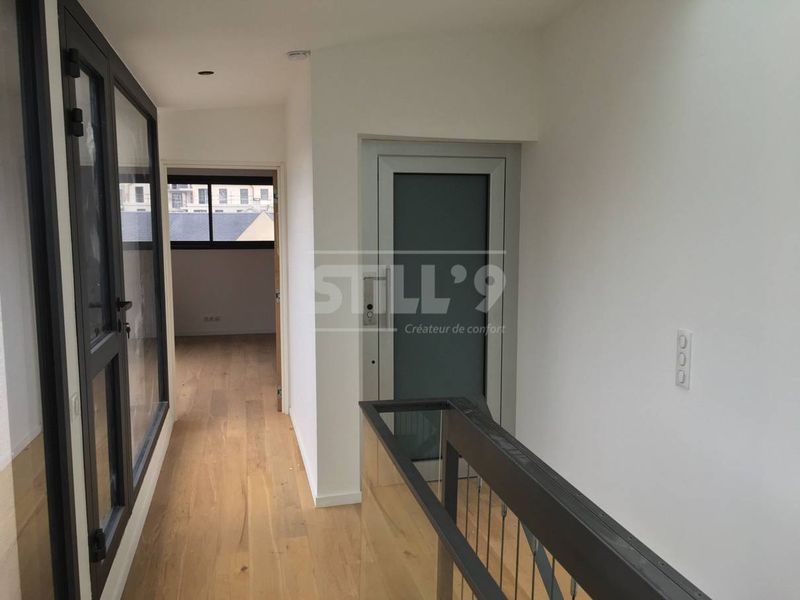 Installation d'un ascenseur élévateur sur plusieurs n niveaux vers Garches 92