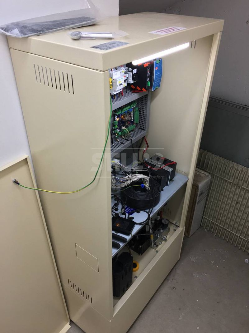 Fixation d'un ascenseur pour église autour de Colombes 92