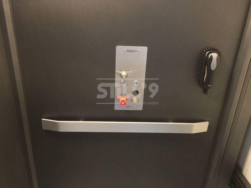 Montage d'un ascenseur privé d'appartement autour de Paris 75