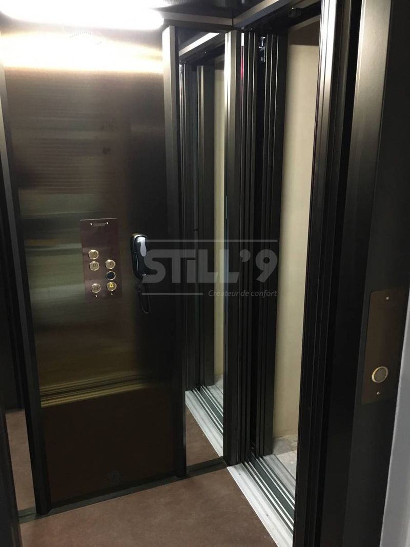 Trouver un installateur pour mettre un ascenseur dans un château dans les Yvelines