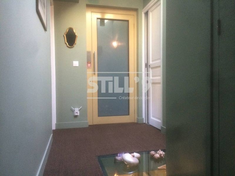 Combien coûte l'installation d'un élévateur Domuslift modèle Standard en région Parisienne ?