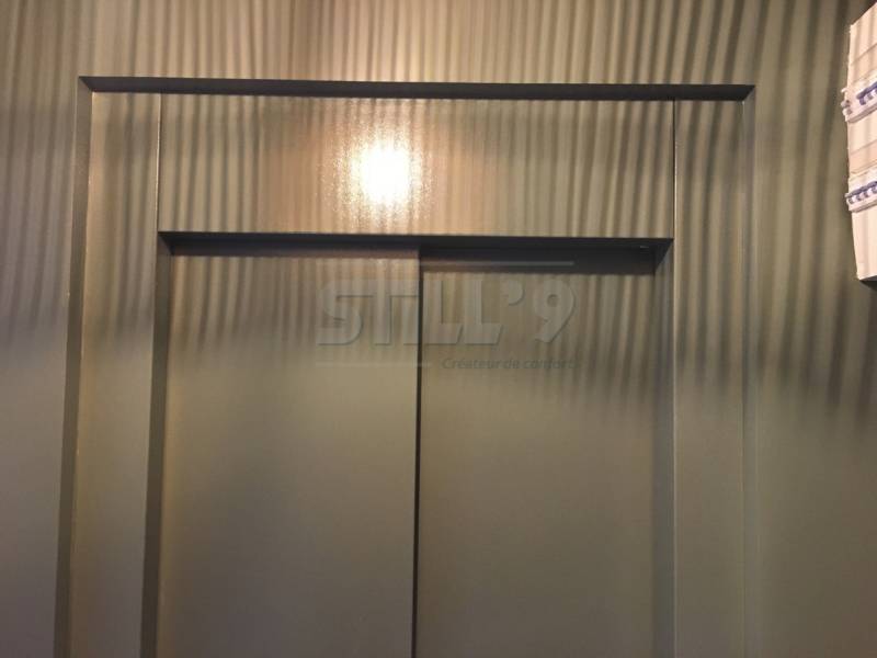 Utilisation d'un ascenseur de maison dans les environs de Saint Cyr l'Ecole 78