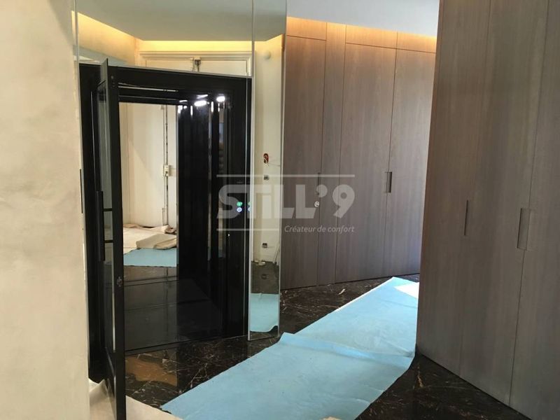 Installation d'un élévateur ascenseur de grande taille pas très loin des Hauts de Seine 92