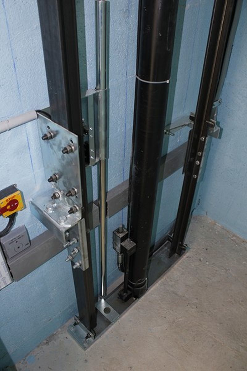 Elévateur pour fauteuil roulant vers Beauchamp 95