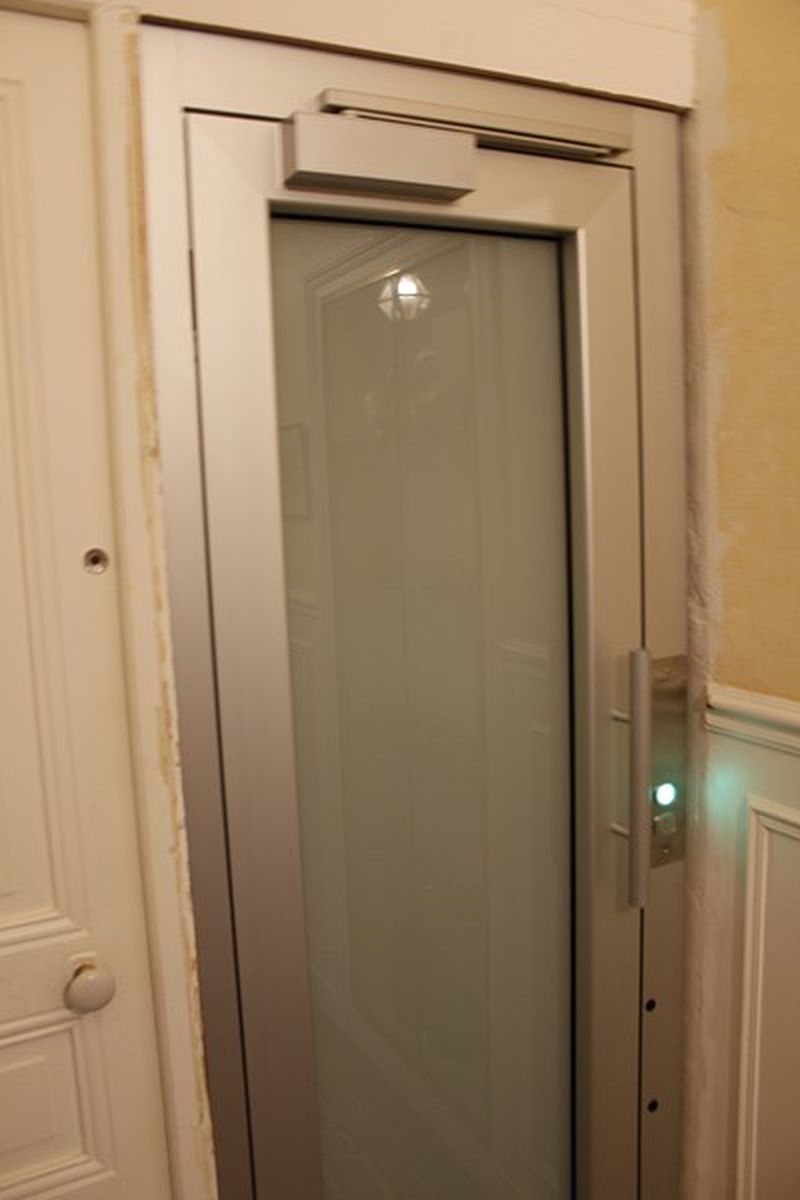 Petit ascenseur privatif dans les Hauts de Seine 92