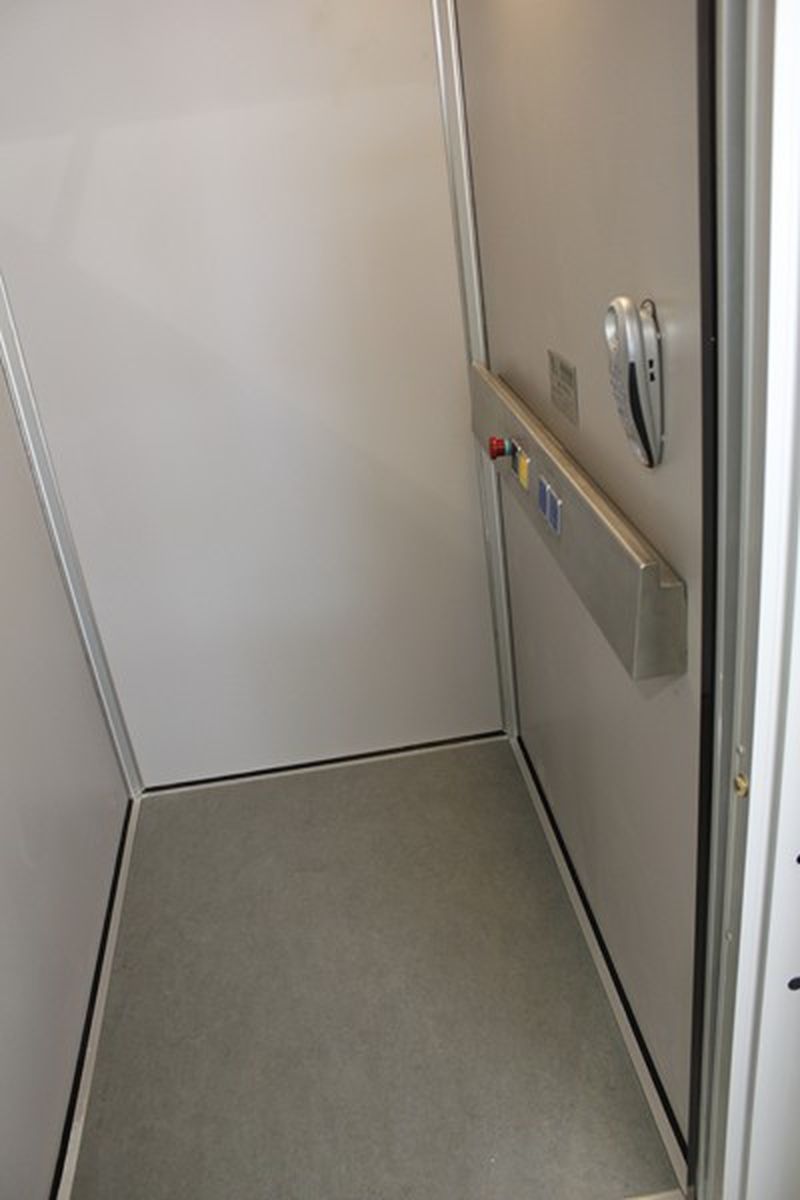 Plateforme pour fauteuil roulant autour de Fontenay-en-Parisis 95