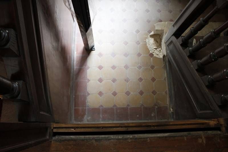 Ascenseur vitré auto-portant aux alentours de Paris 75