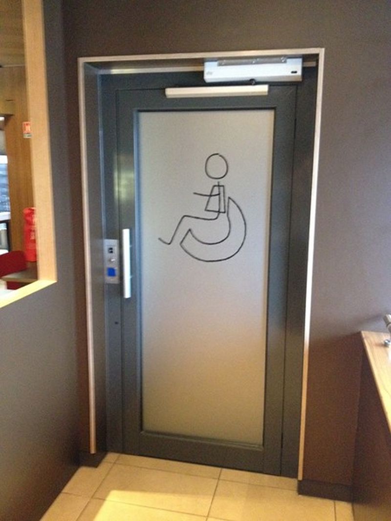 Installation d'un élévateur pour handicapés à côté de Bondy 93