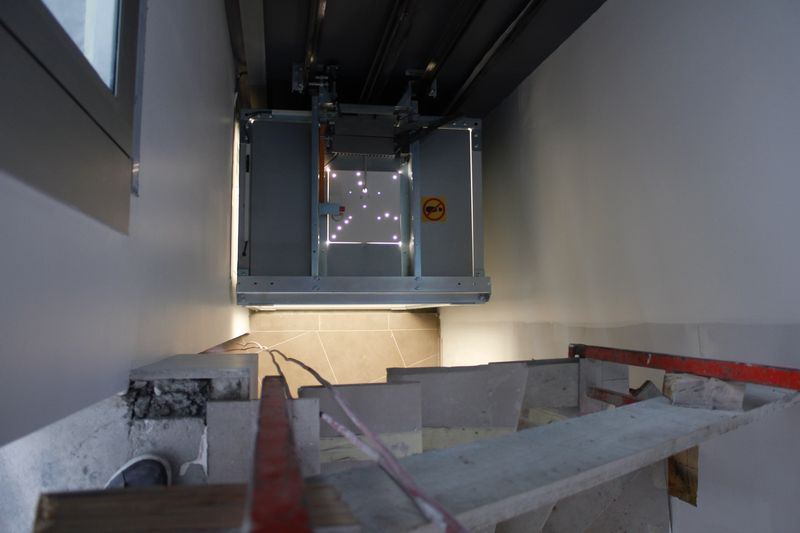 Distributeur d'élévateur pmr près de Meudon 92