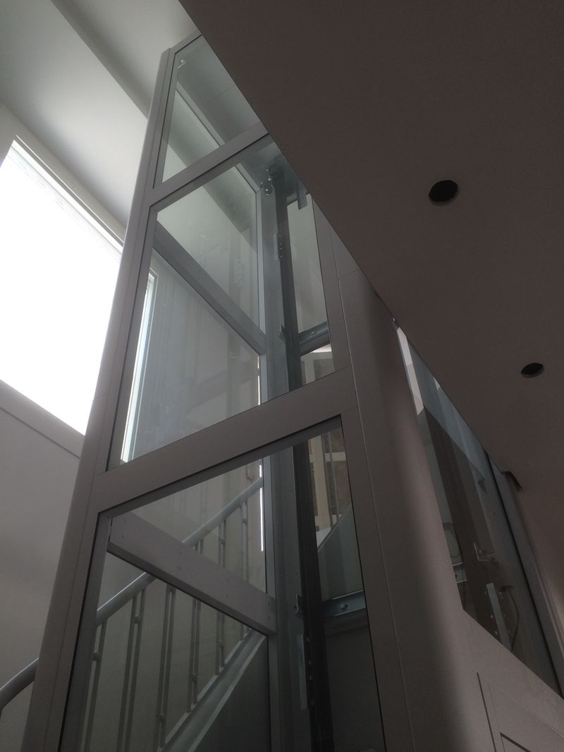 Fixer un ascenseur privé de maison dans les environs de Nice 06