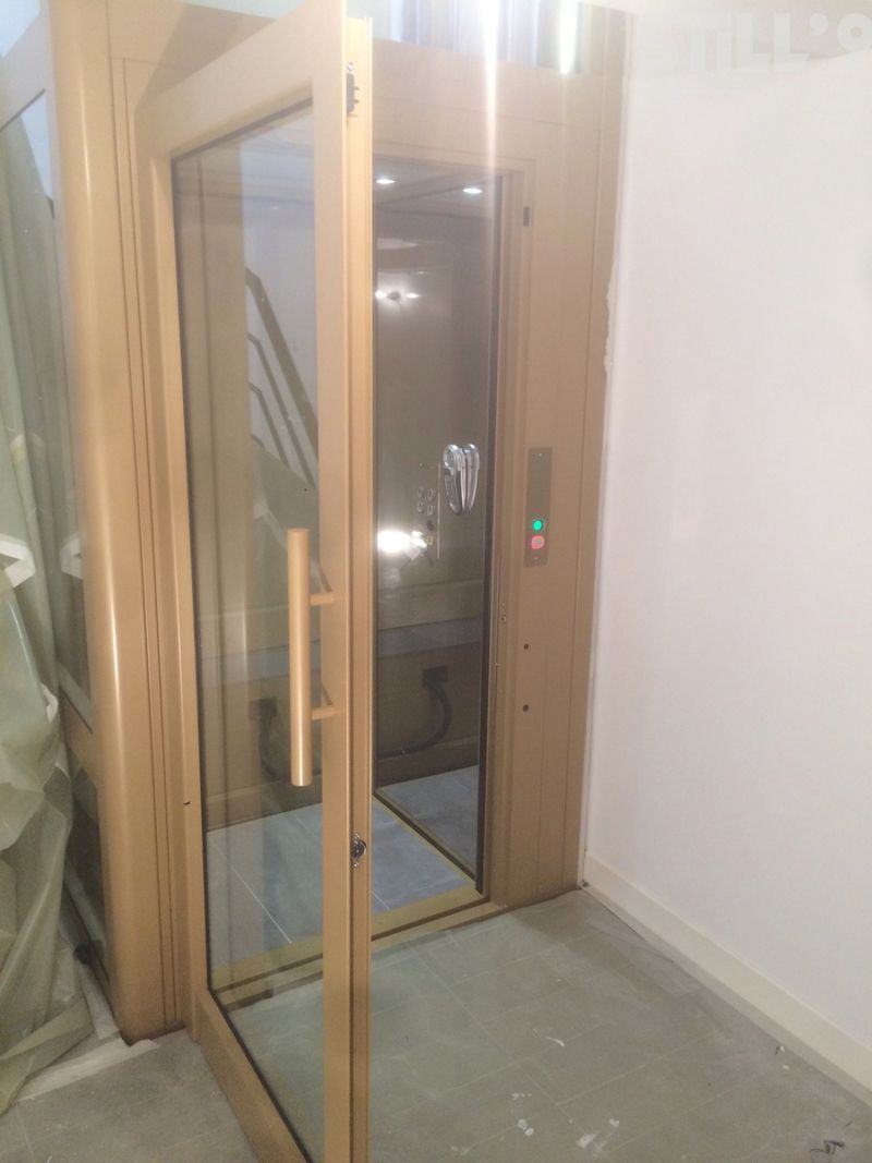 Placement d'un ascenseur vitré à la Garenne-Colombes 92