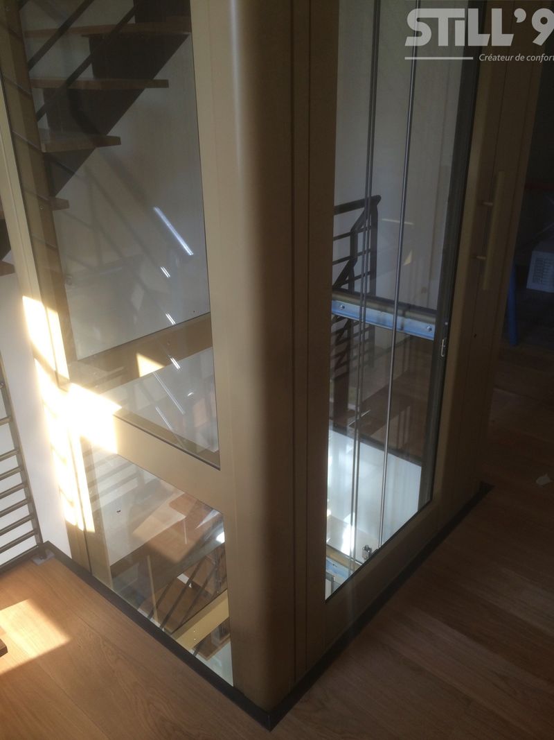 Installation d'un ascenseur de maison vitré à proximité de la Garenne-Colombes 92