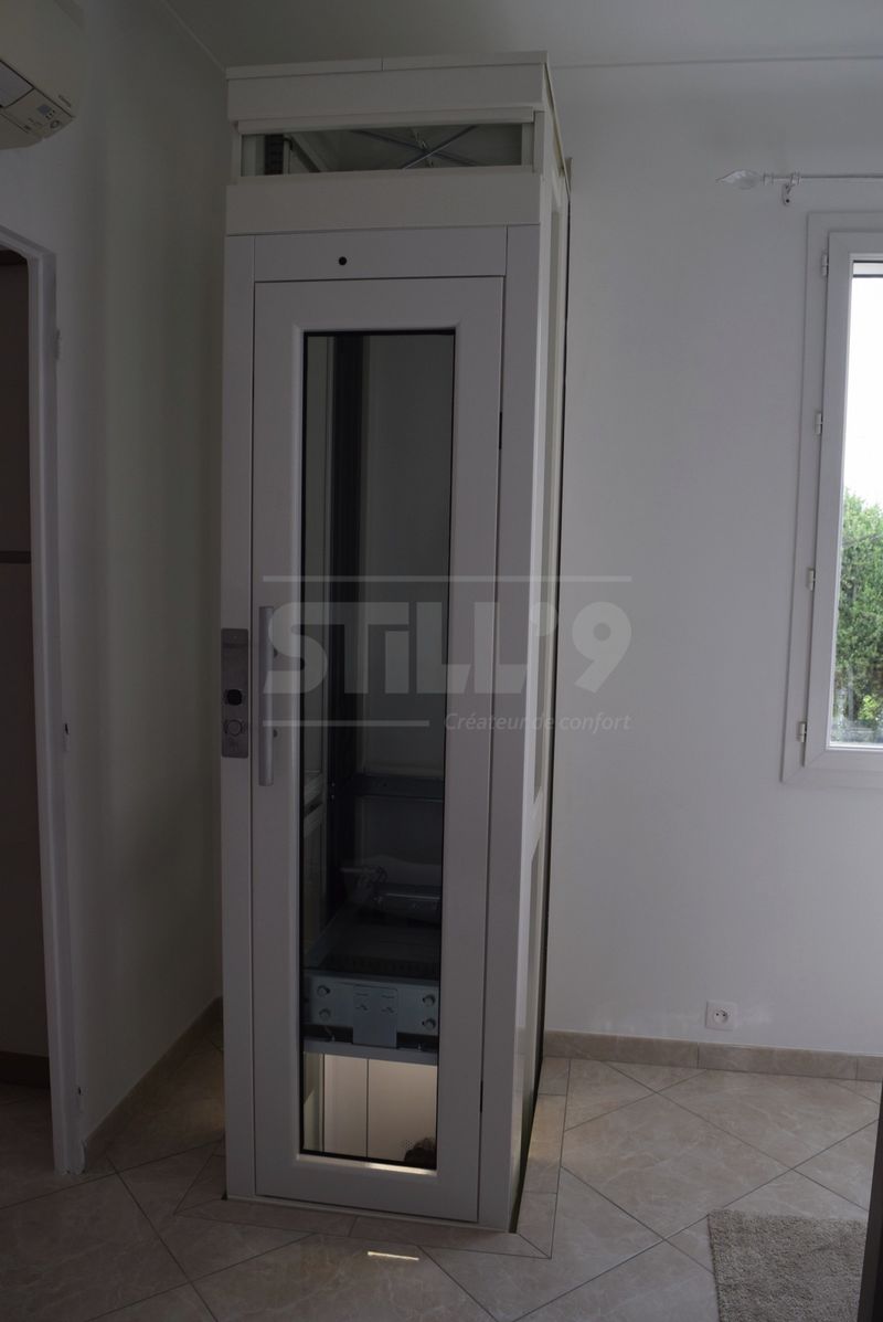 Equiper son intérieur d'un petit ascenseur à Saint Germain en Laye 78