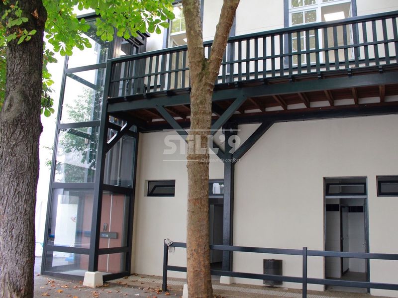 Positionner un élévateur pmr à Paris 75