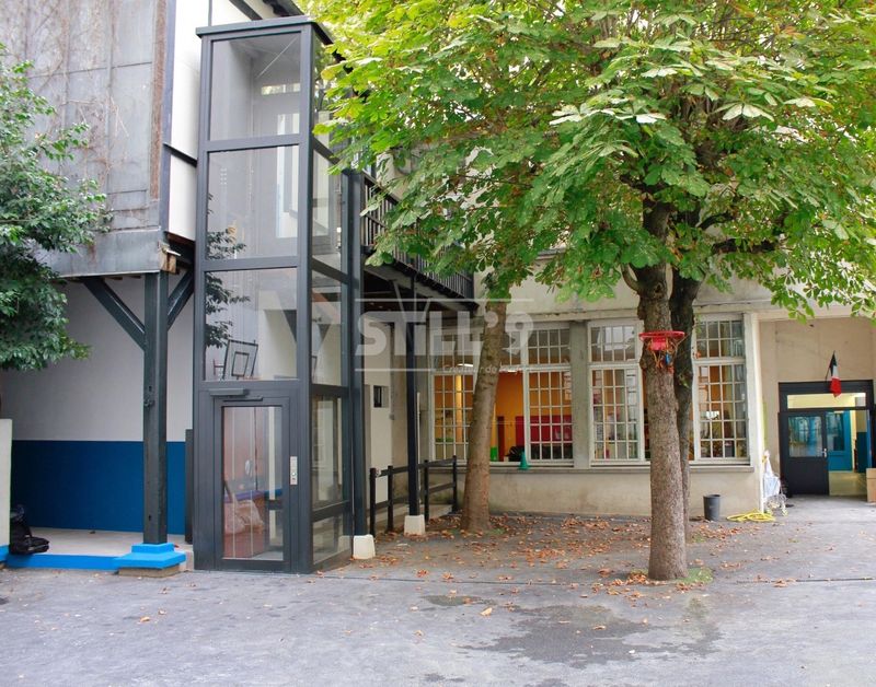 Equiper une école d'un élévateur pmr en région parisienne