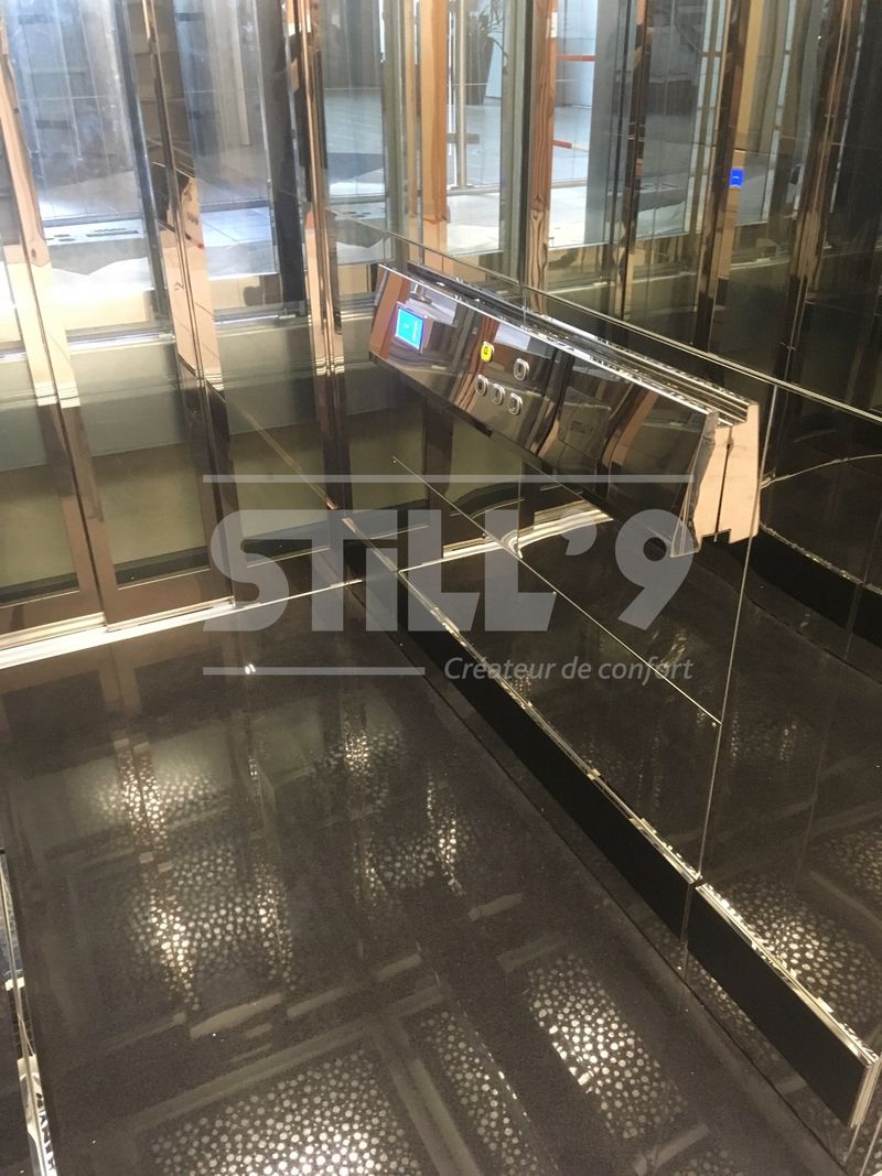 Equipement d'un ascenseur pour erp à Versailles dans les Yvelines 78