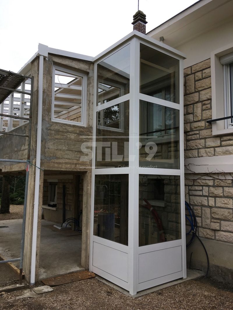 Mise en place d'un élévateur extérieur privé près de Chevreuse 78