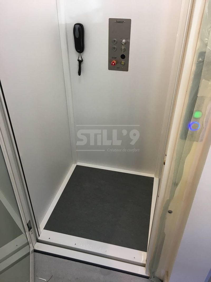 Fabricant d'élévateurs privatifs intérieurs en Ile de France
